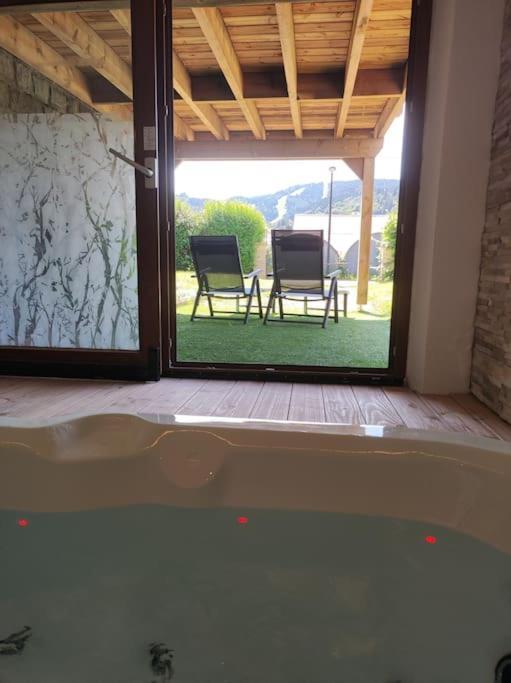 Gite Papillon 6 A14 Personnes - Jacuzzi Gérardmer Exterior foto