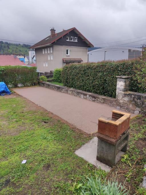 Gite Papillon 6 A14 Personnes - Jacuzzi Gérardmer Exterior foto