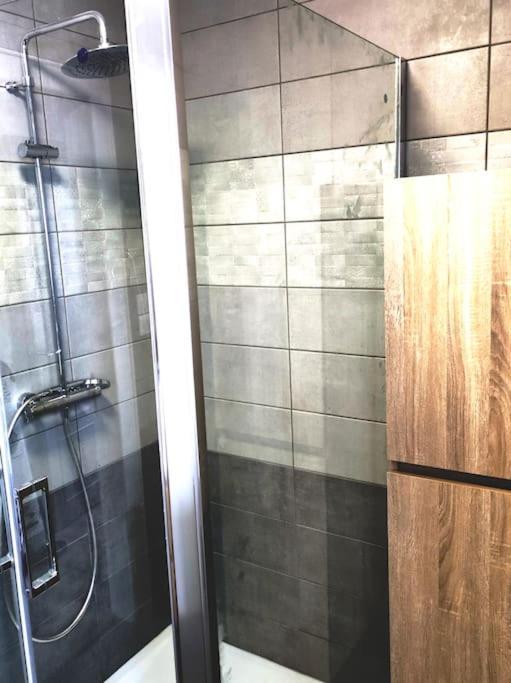 Gite Papillon 6 A14 Personnes - Jacuzzi Gérardmer Exterior foto